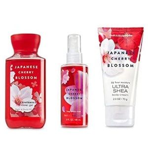 Bath & Body Works 3 Piece Japanese Cherry Blossom Gift Set